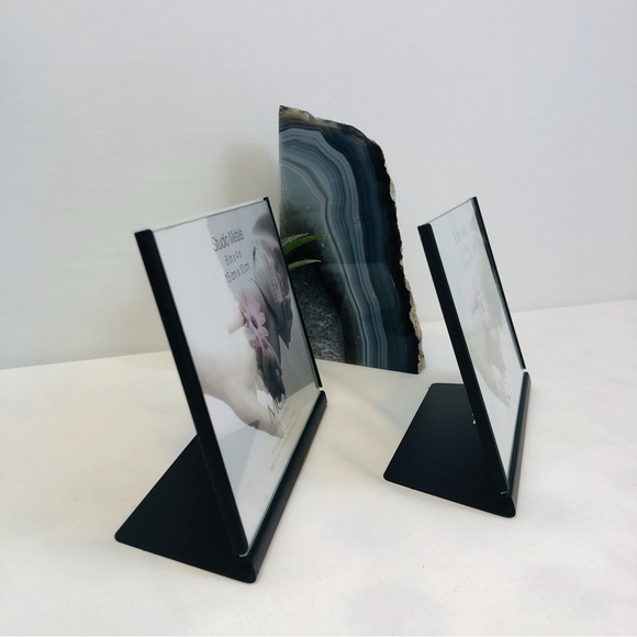 Studio Metals Set of Two 6 x 4 desk frames - Picture 2 of 16